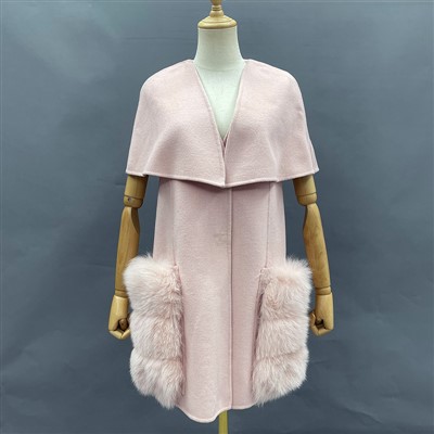 Posso indossare un cappotto di lana e cashmere sotto la pioggia?